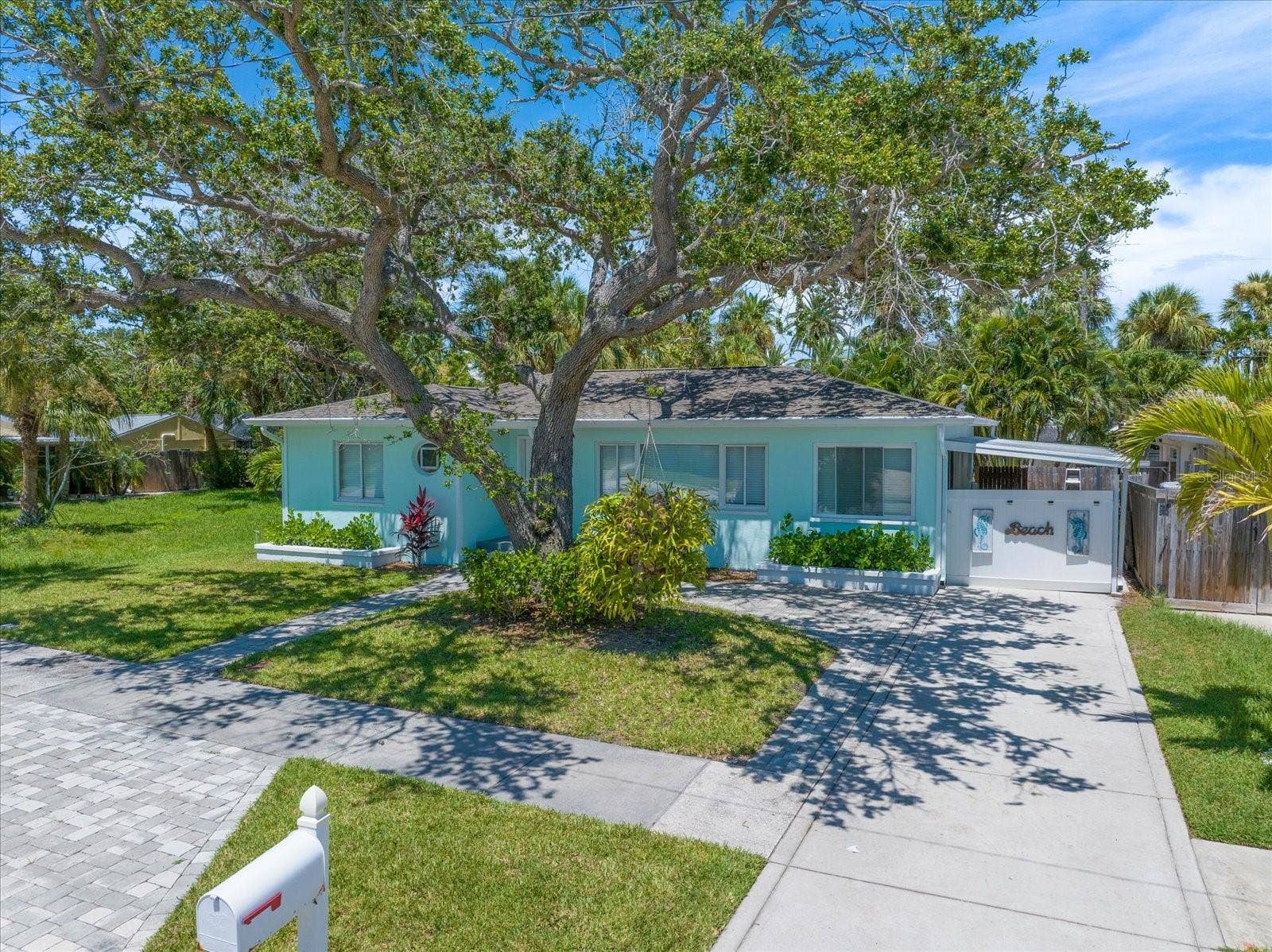 745 BRUCE AVENUE, Clearwater Beach, FL 33767 745 BRUCE AVENUE, Clearwater Beach, FL 33767