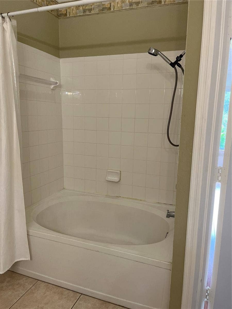 435 COUNTRYSIDE KEY BOULEVARD, Oldsmar, FL 34677 435 COUNTRYSIDE KEY BOULEVARD, Oldsmar, FL 34677