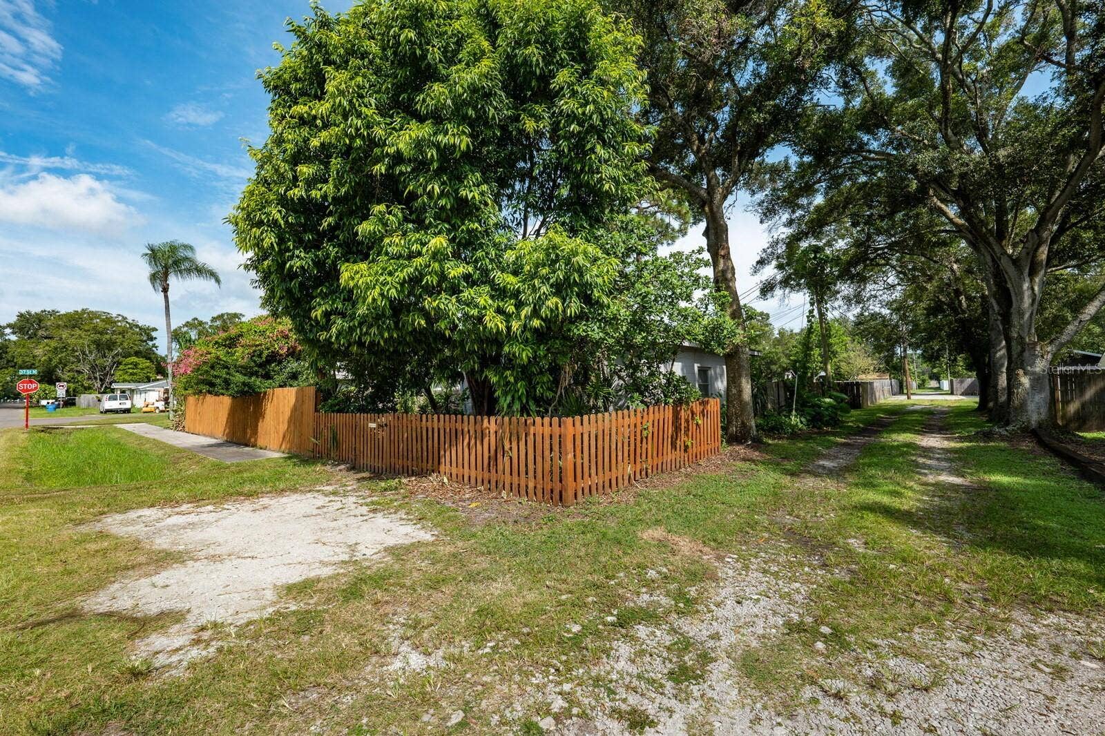 5101 37TH STREET N, St Petersburg, FL 33714 5101 37TH STREET N, St Petersburg, FL 33714