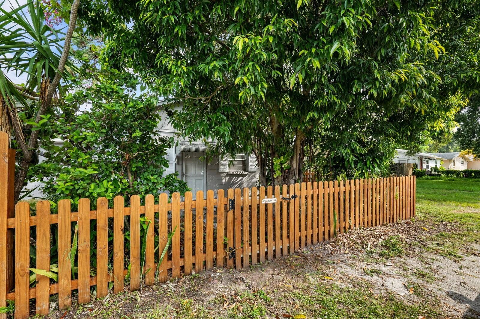 5101 37TH STREET N, St Petersburg, FL 33714 5101 37TH STREET N, St Petersburg, FL 33714