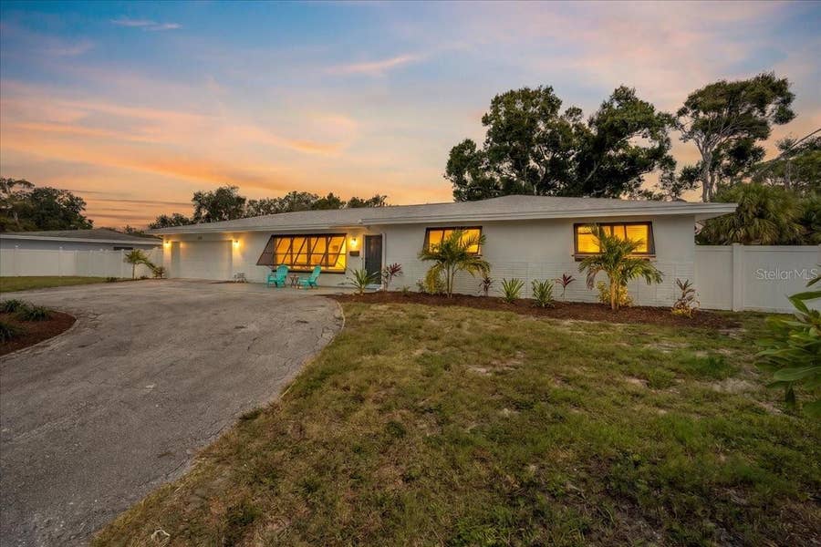 Property photo for 213 PARK STREET N, St Petersburg, FL