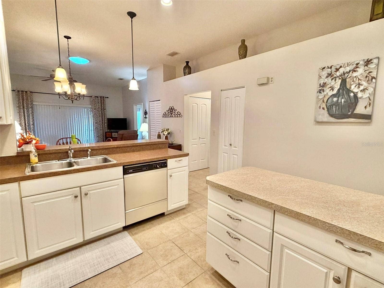 311 KELSEY WAY, #3, Sun City Center, FL 33573