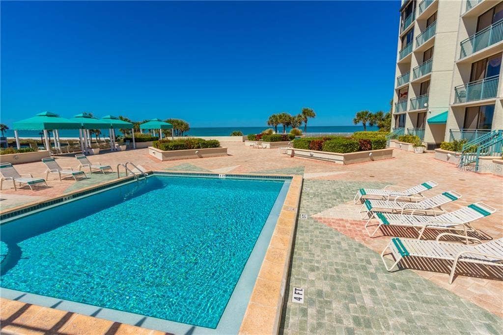 1380 GULF BOULEVARD, #307, Clearwater Beach, FL 33767 Elevated Pool Plaza Deck