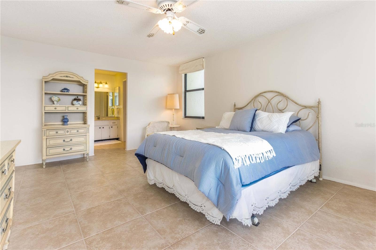 1380 GULF BOULEVARD, #307, Clearwater Beach, FL 33767 Master Bedroom
