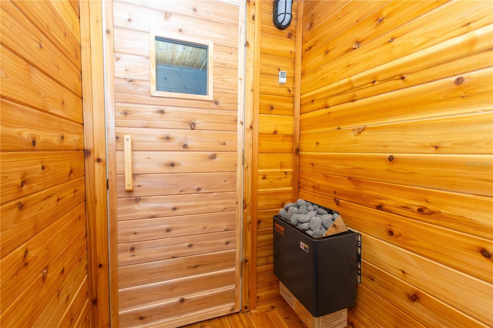1380 GULF BOULEVARD, #307, Clearwater Beach, FL 33767 NEW SAUNA