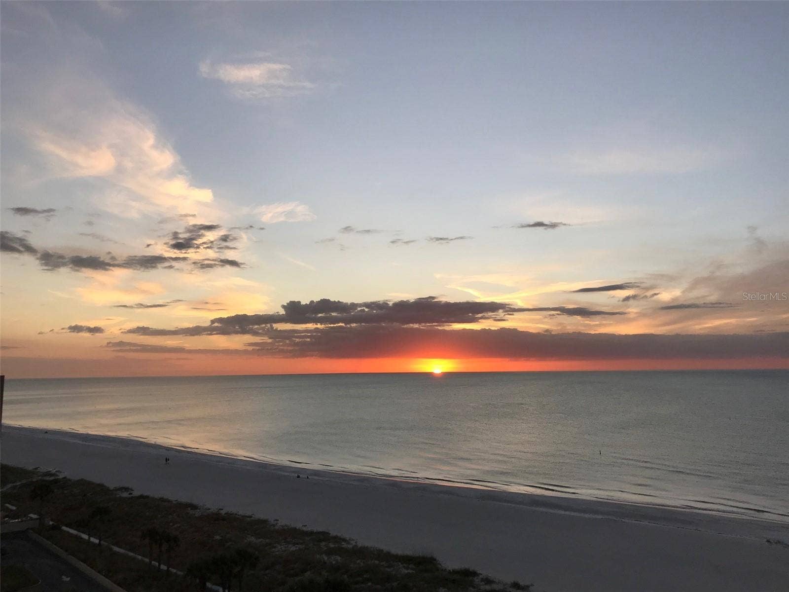 1380 GULF BOULEVARD, #307, Clearwater Beach, FL 33767 1380 GULF BOULEVARD, #307, Clearwater Beach, FL 33767