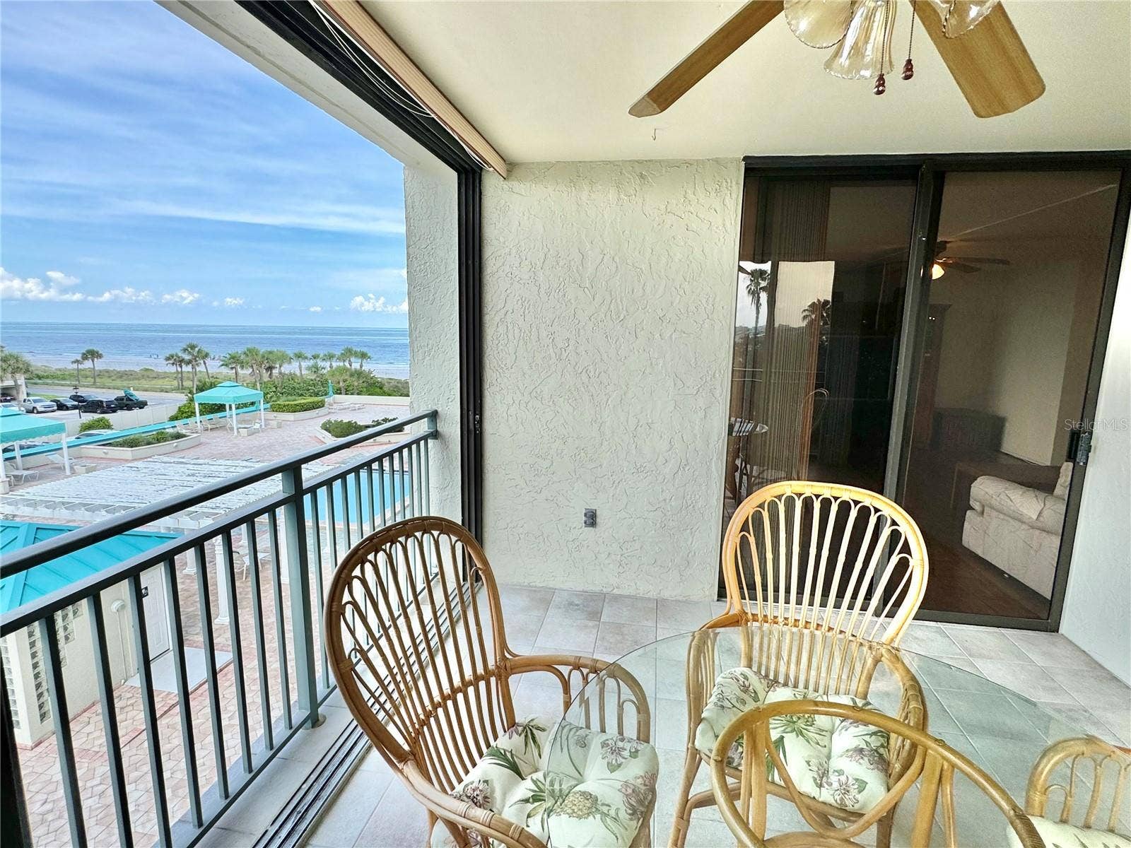 1380 GULF BOULEVARD, #307, Clearwater Beach, FL 33767 1380 GULF BOULEVARD, #307, Clearwater Beach, FL 33767