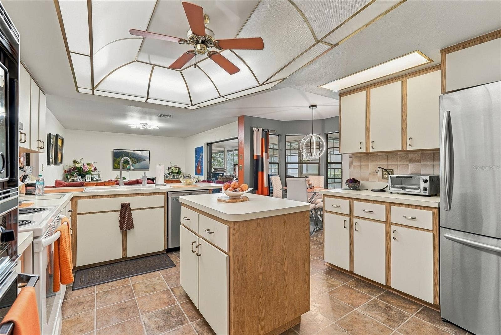 9896 DOMINGO DRIVE, Brooksville, FL 34601 Kitchen