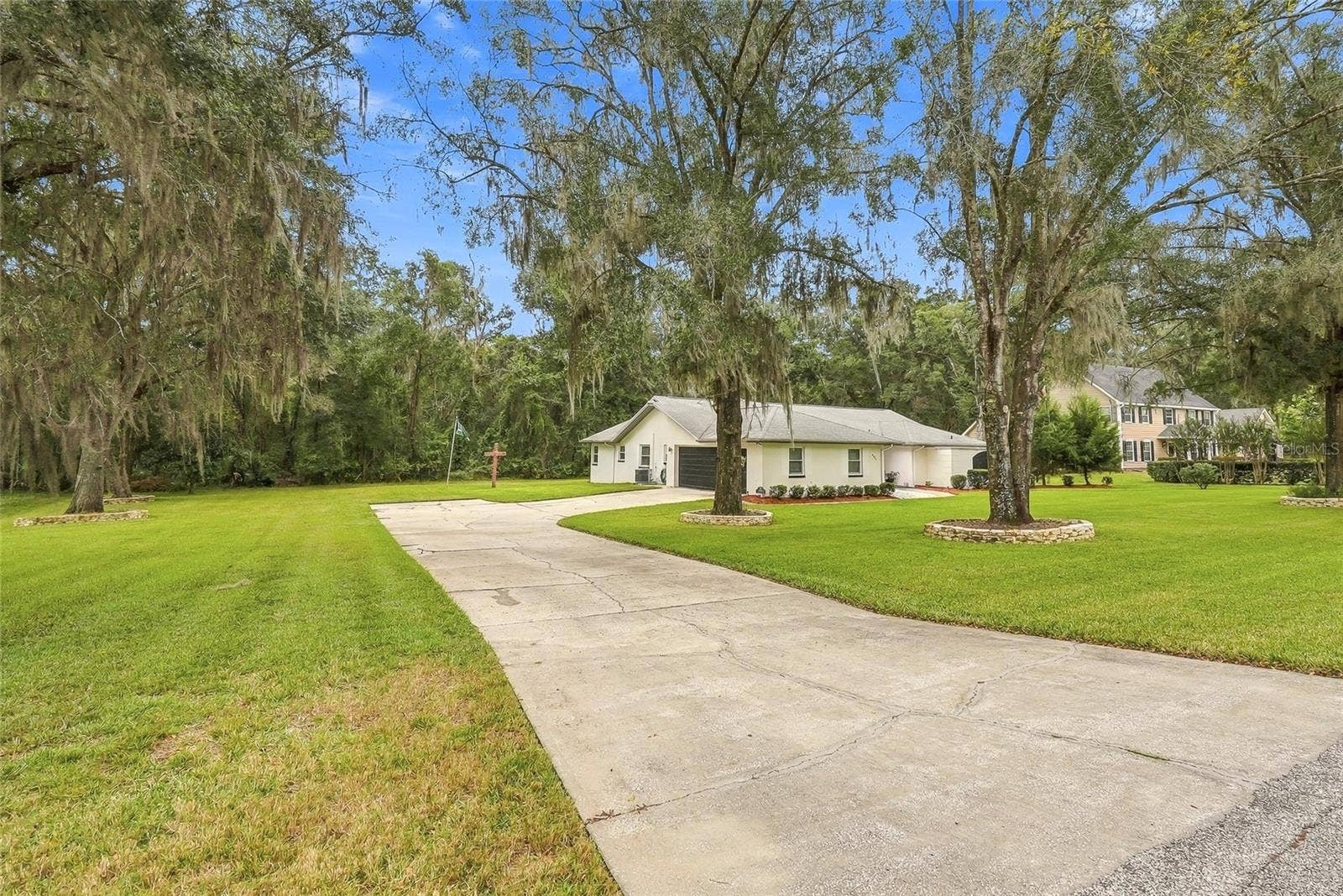 9896 DOMINGO DRIVE, Brooksville, FL 34601 Extended Driveway