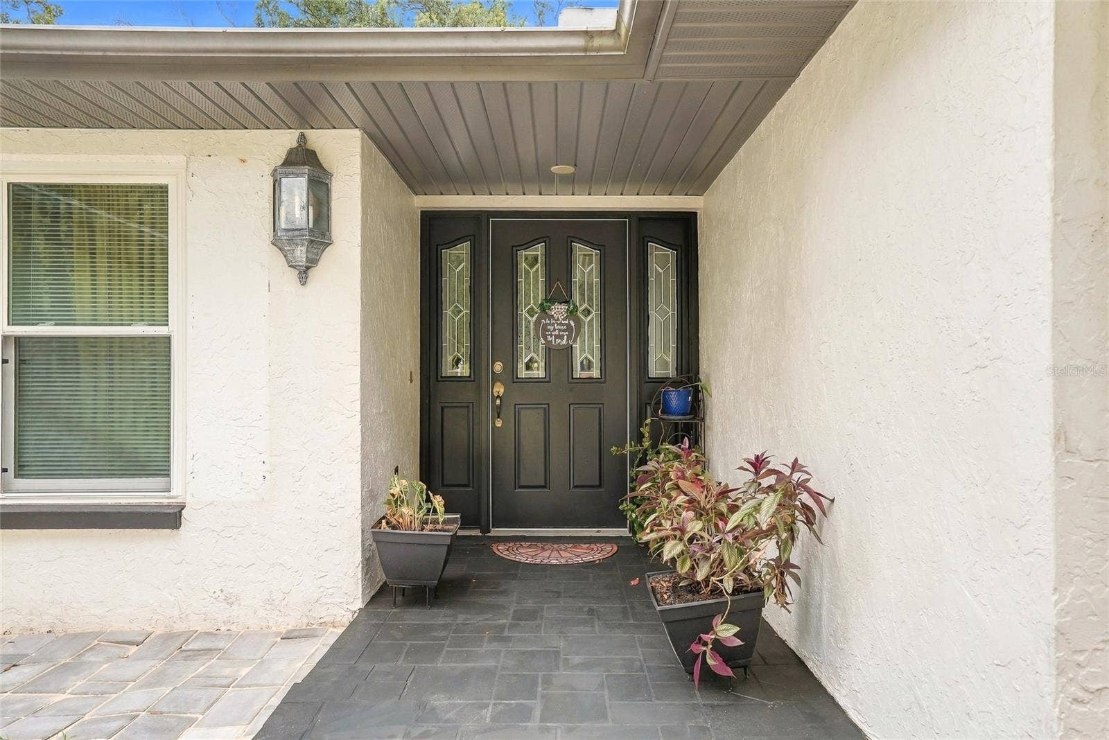 9896 DOMINGO DRIVE, Brooksville, FL 34601 Front Entry-way