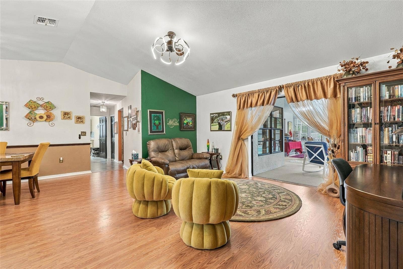 9896 DOMINGO DRIVE, Brooksville, FL 34601 9896 DOMINGO DRIVE, Brooksville, FL 34601