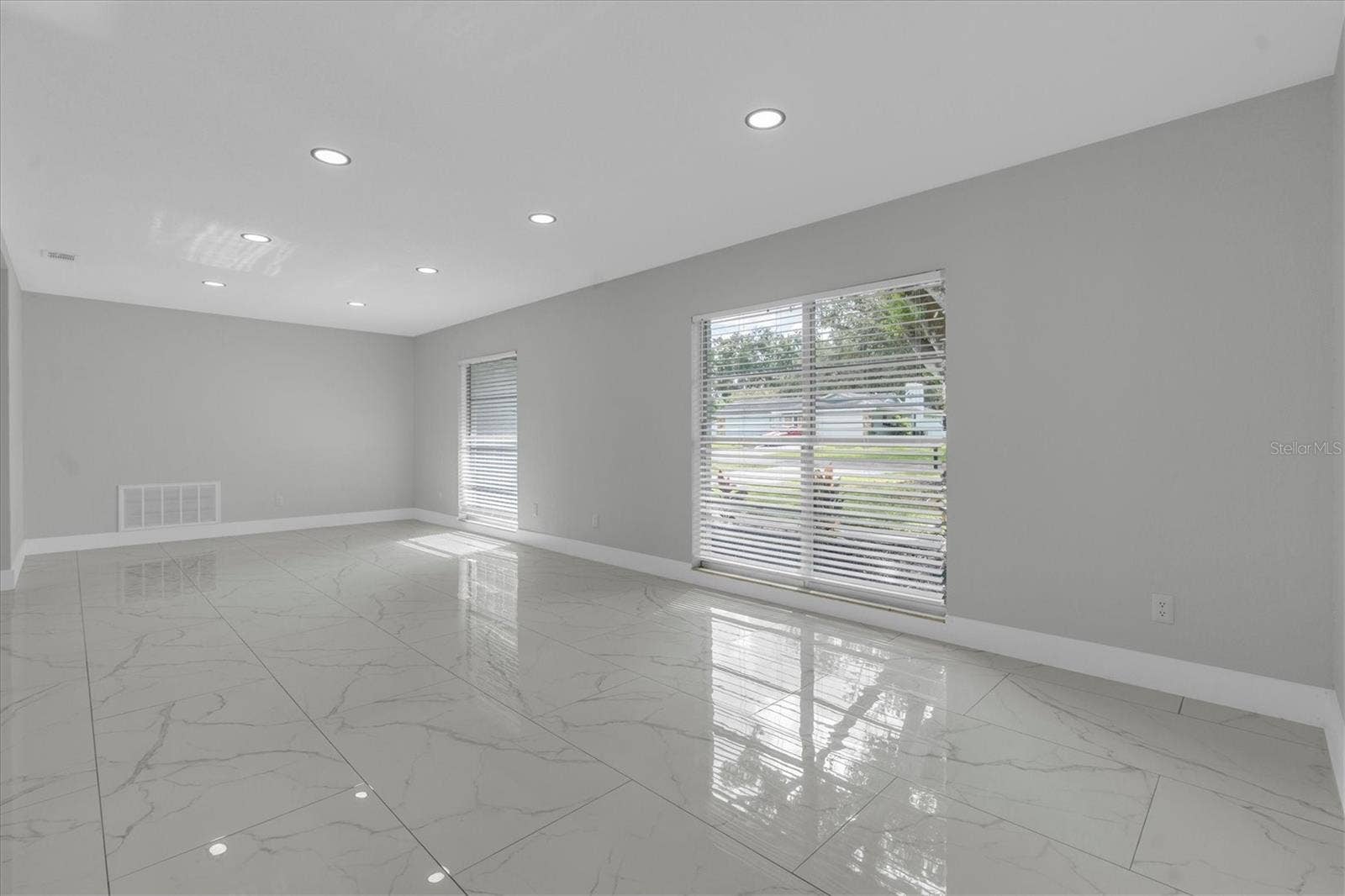 2210 WALLWOOD PLACE, Brandon, FL 33510 2210 WALLWOOD PLACE, Brandon, FL 33510