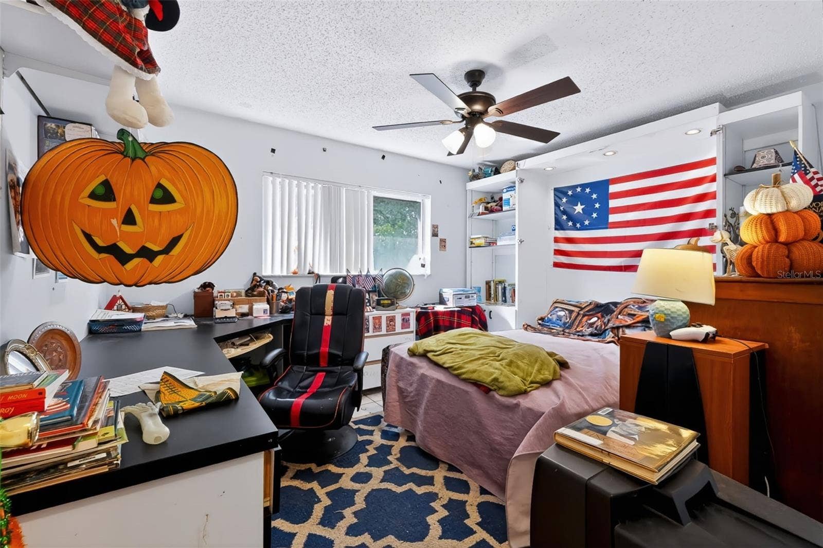 8399 79TH AVENUE, Seminole, FL 33777 8399 79TH AVENUE, Seminole, FL 33777