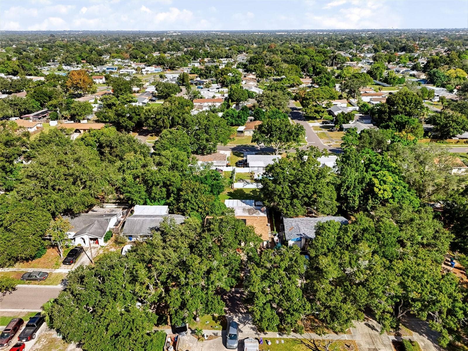 8399 79TH AVENUE, Seminole, FL 33777 8399 79TH AVENUE, Seminole, FL 33777