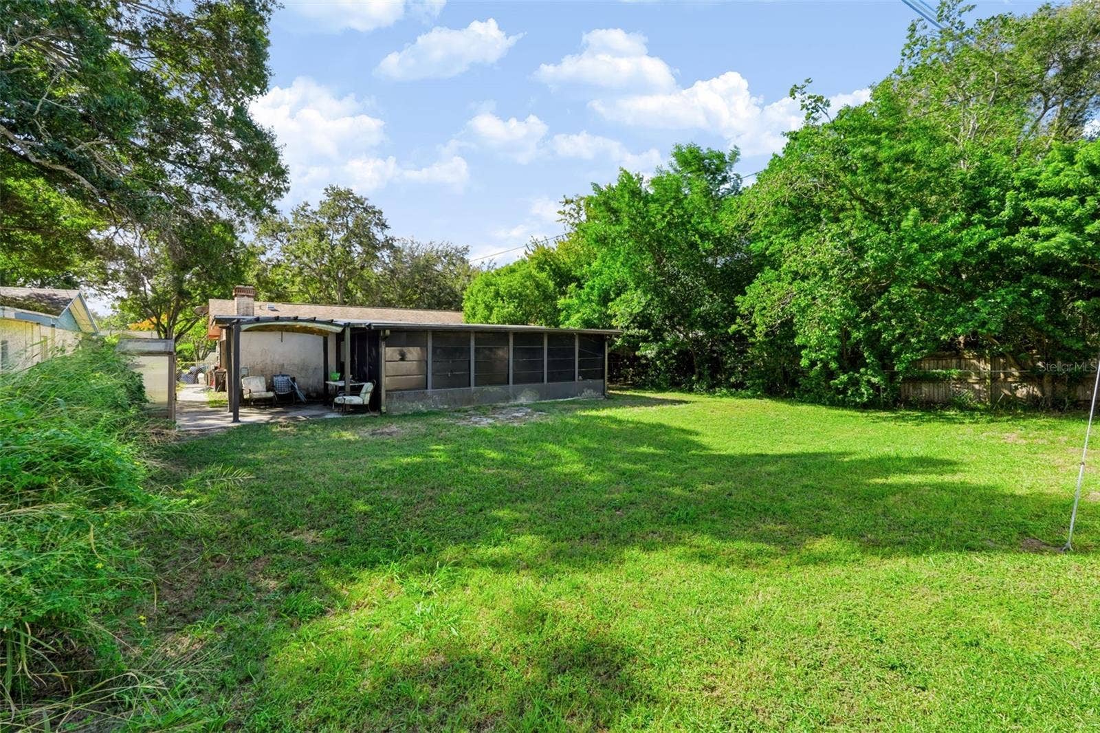 8399 79TH AVENUE, Seminole, FL 33777 8399 79TH AVENUE, Seminole, FL 33777