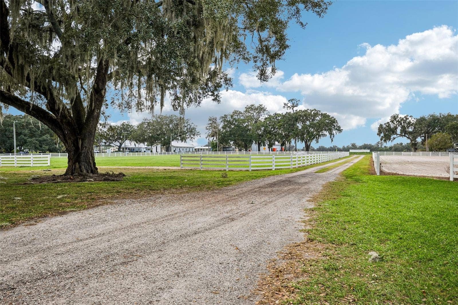 1521 CRE ROAD, Dover, FL 33527 1521 CRE ROAD, Dover, FL 33527