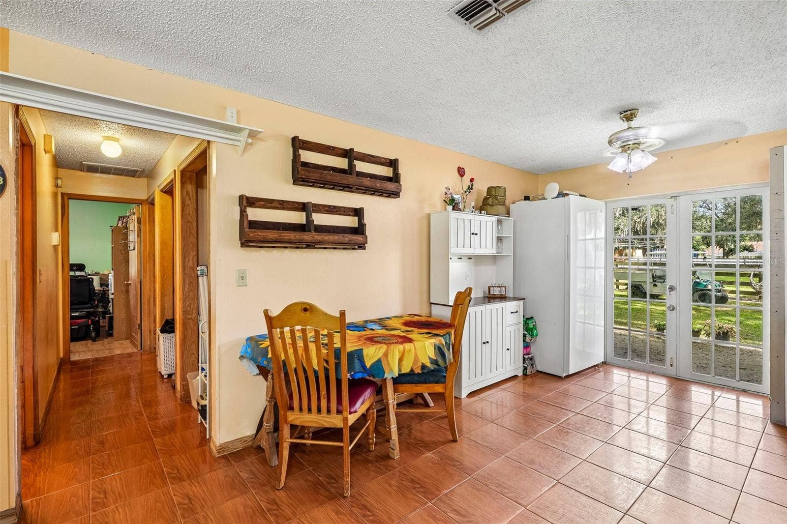 1521 CRE ROAD, Dover, FL 33527 1521 CRE ROAD, Dover, FL 33527