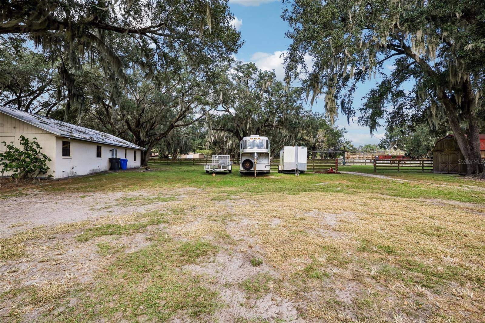 1521 CRE ROAD, Dover, FL 33527 1521 CRE ROAD, Dover, FL 33527