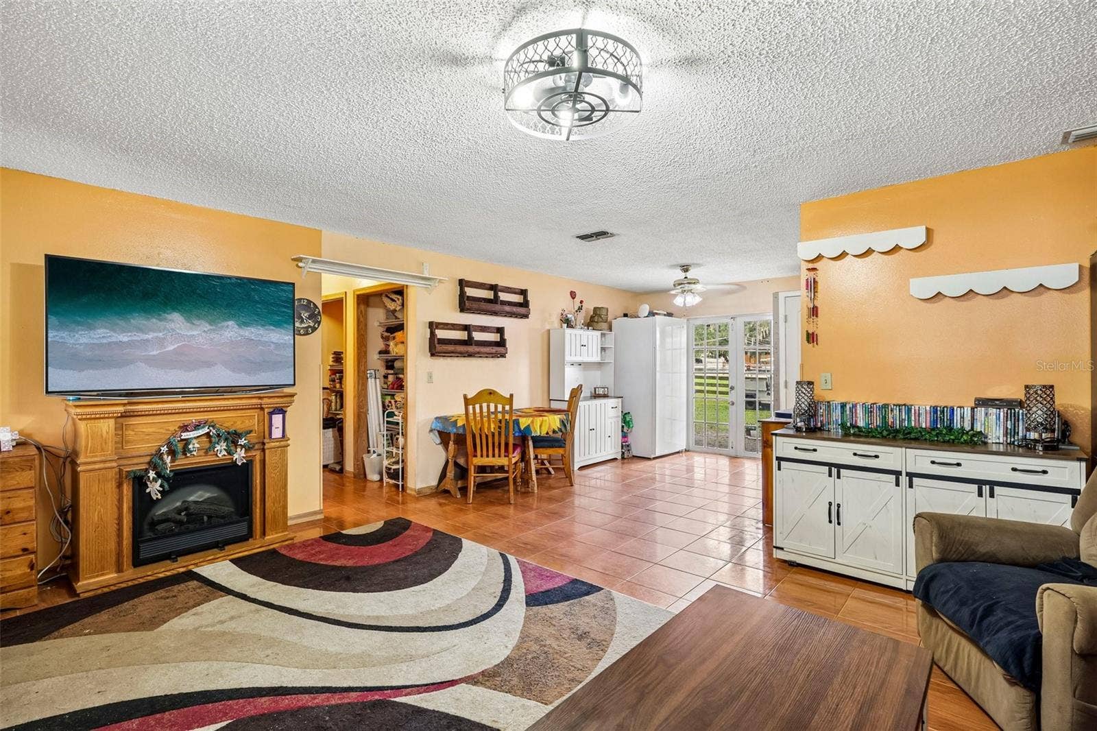 1521 CRE ROAD, Dover, FL 33527 1521 CRE ROAD, Dover, FL 33527