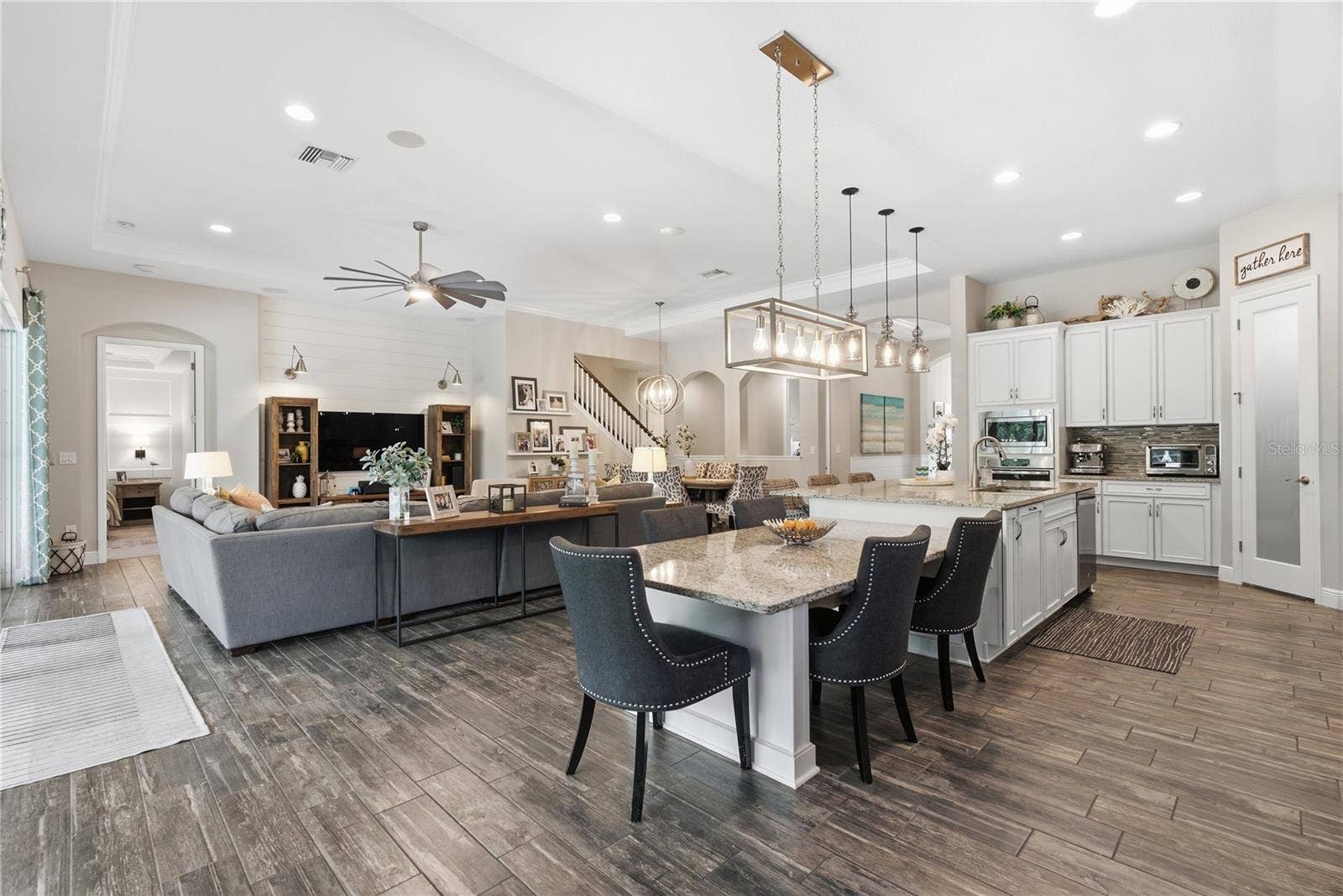 7428 PARADISO DRIVE, Apollo Beach, FL 33572 7428 PARADISO DRIVE, Apollo Beach, FL 33572