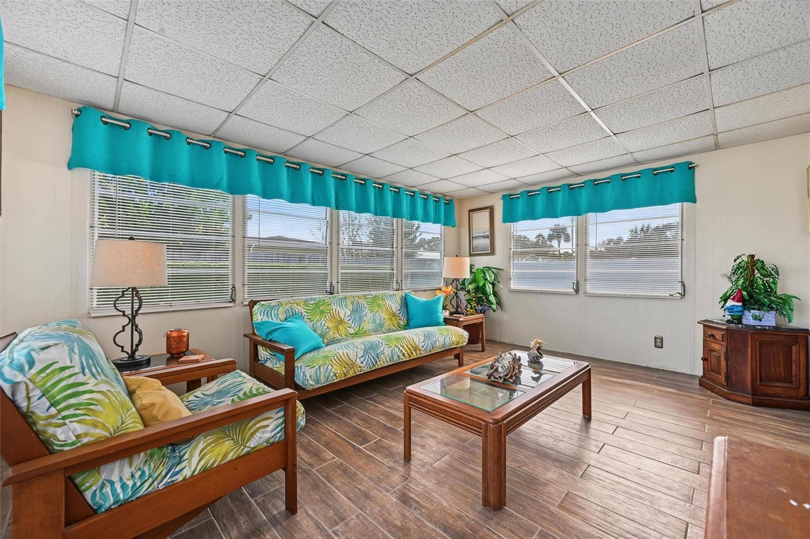 2975 68TH STREET N, St Petersburg, FL 33710 2975 68TH STREET N, St Petersburg, FL 33710