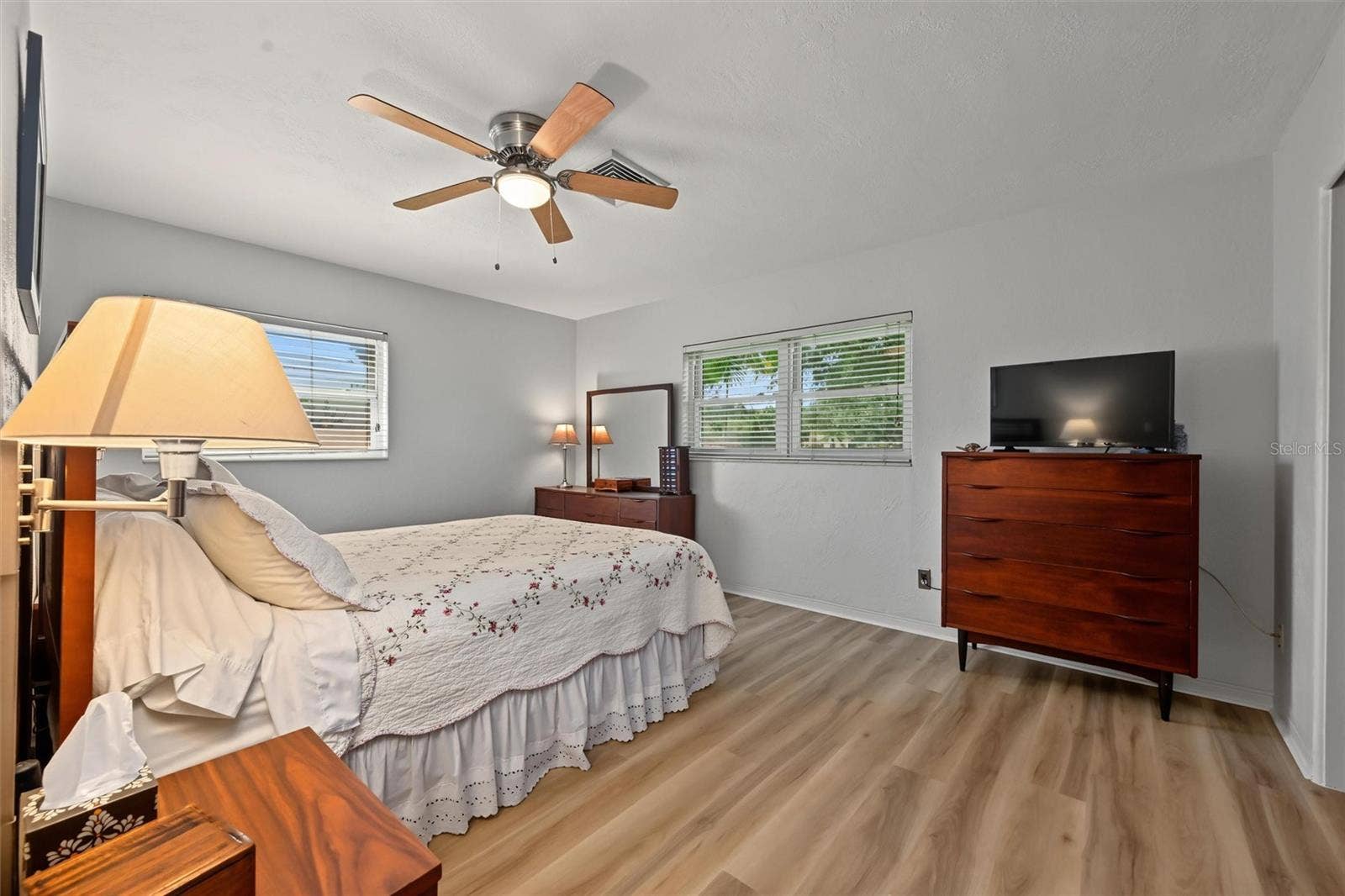 2975 68TH STREET N, St Petersburg, FL 33710 2975 68TH STREET N, St Petersburg, FL 33710