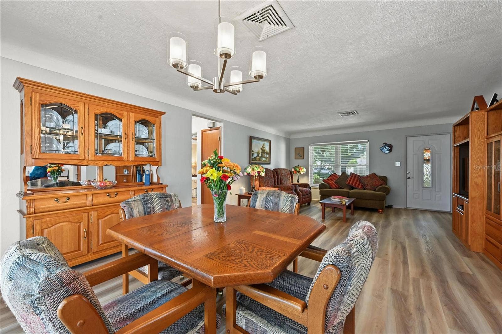 2975 68TH STREET N, St Petersburg, FL 33710 2975 68TH STREET N, St Petersburg, FL 33710