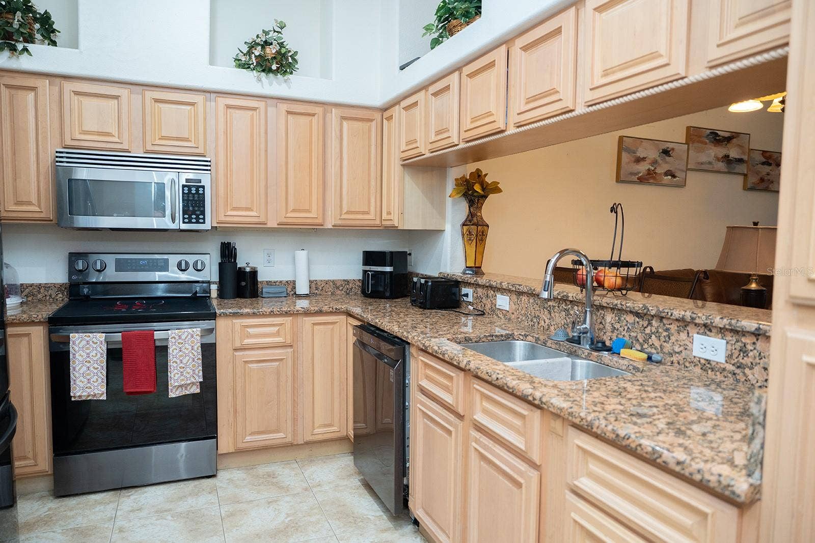 2974 ESTANCIA PLACE, Clearwater, FL 33761 2974 ESTANCIA PLACE, Clearwater, FL 33761