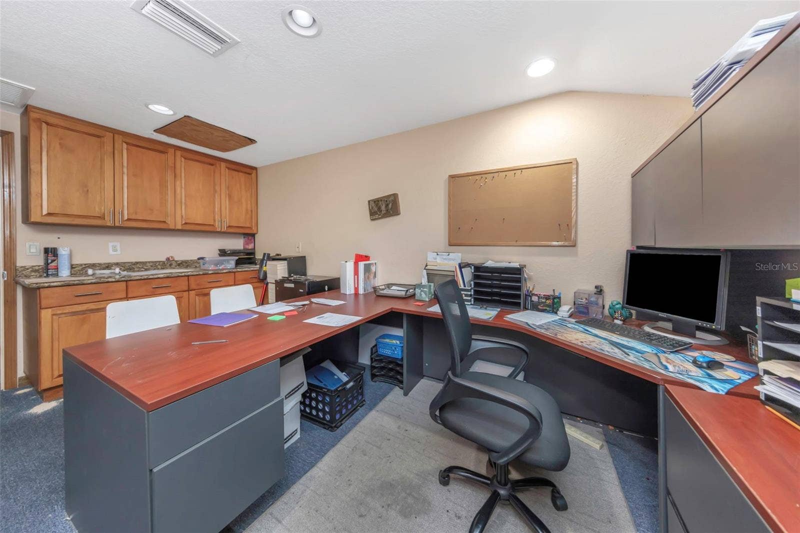 780 N MISSOURI AVENUE, Largo, FL 33770 780 N MISSOURI AVENUE, Largo, FL 33770