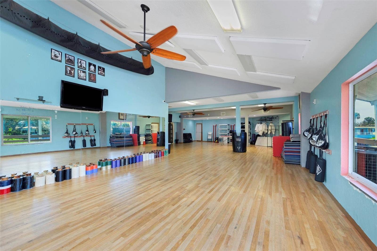 780 N MISSOURI AVENUE, Largo, FL 33770 780 N MISSOURI AVENUE, Largo, FL 33770