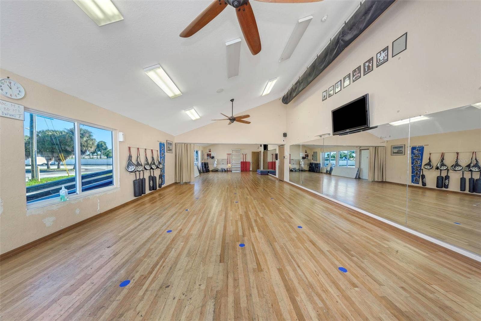 780 N MISSOURI AVENUE, Largo, FL 33770 780 N MISSOURI AVENUE, Largo, FL 33770
