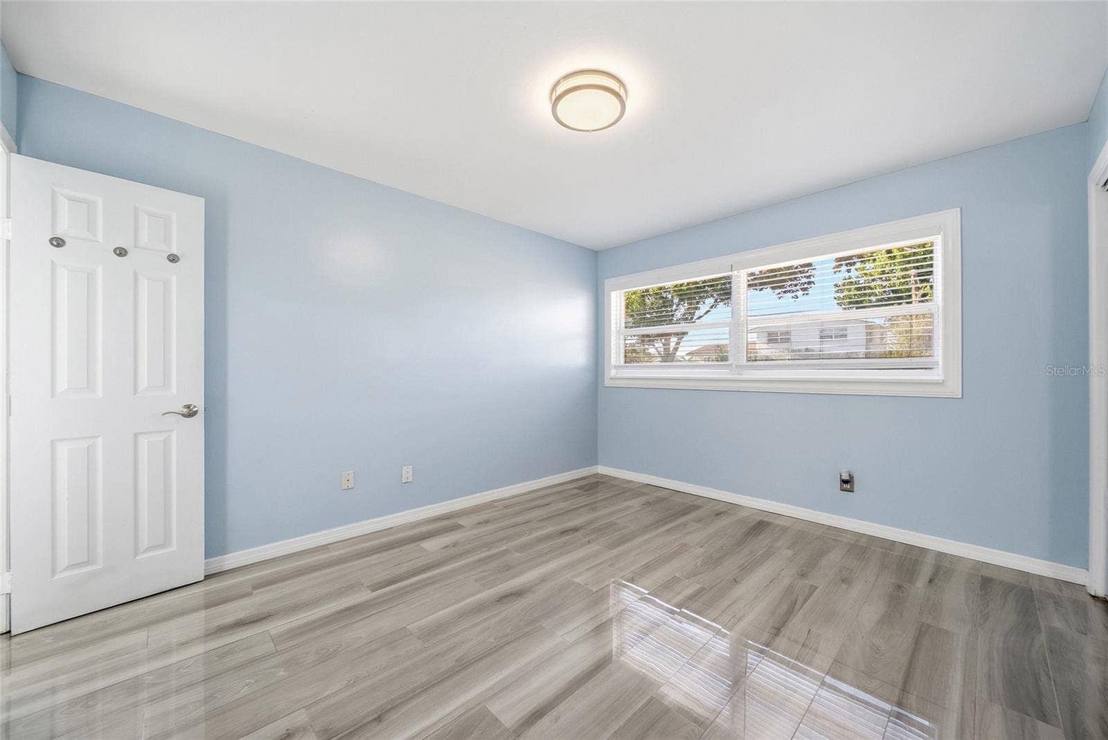 10717 DONBRESE AVENUE, Tampa, FL 33615 10717 DONBRESE AVENUE, Tampa, FL 33615