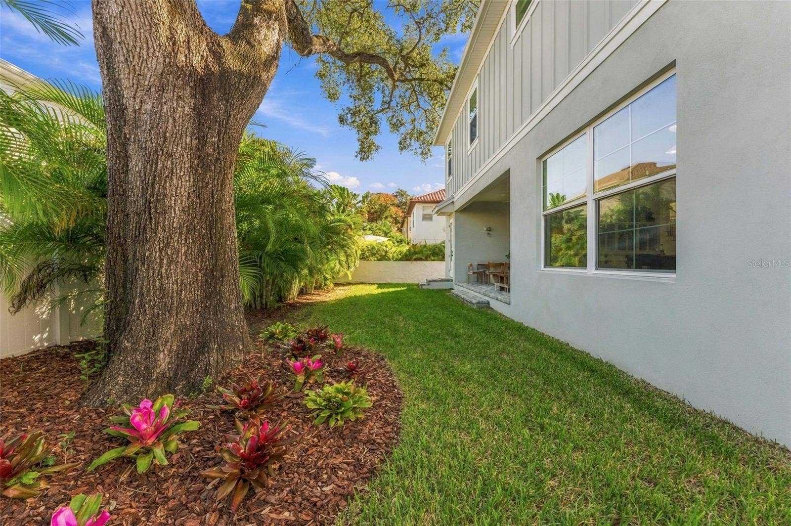 4019 W SANTIAGO STREET, Tampa, FL 33629