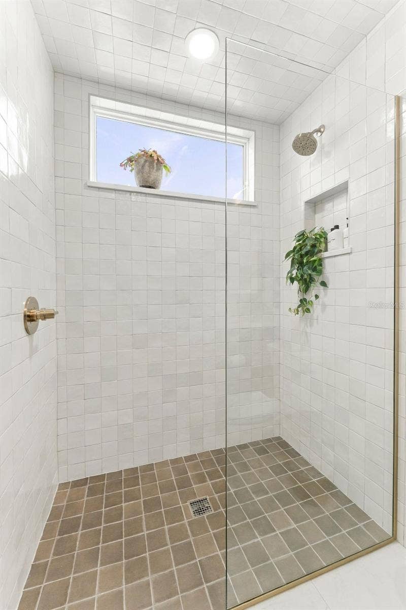 4019 W SANTIAGO STREET, Tampa, FL 33629