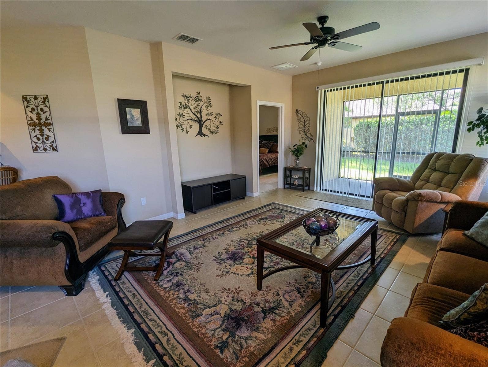 348 BLUEWATER FALLS COURT, Apollo Beach, FL 33572 348 BLUEWATER FALLS COURT, Apollo Beach, FL 33572