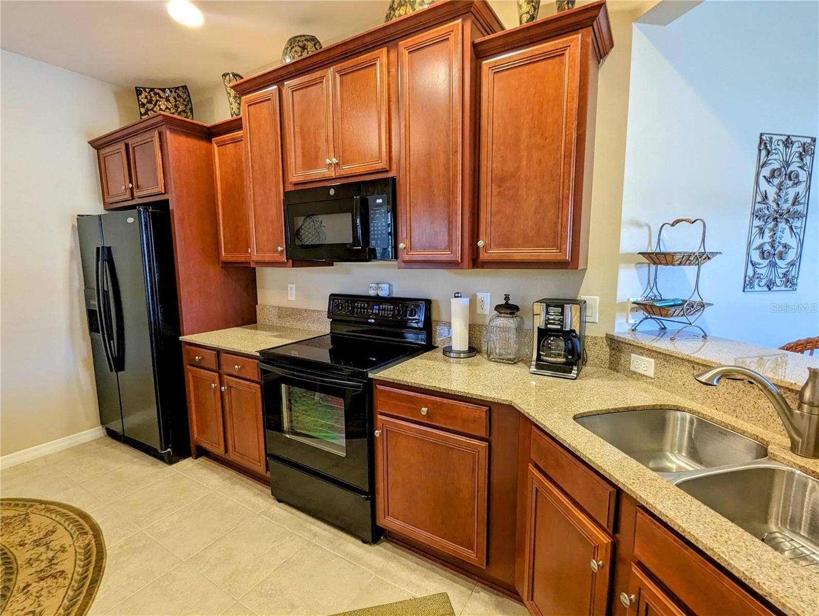 348 BLUEWATER FALLS COURT, Apollo Beach, FL 33572 348 BLUEWATER FALLS COURT, Apollo Beach, FL 33572