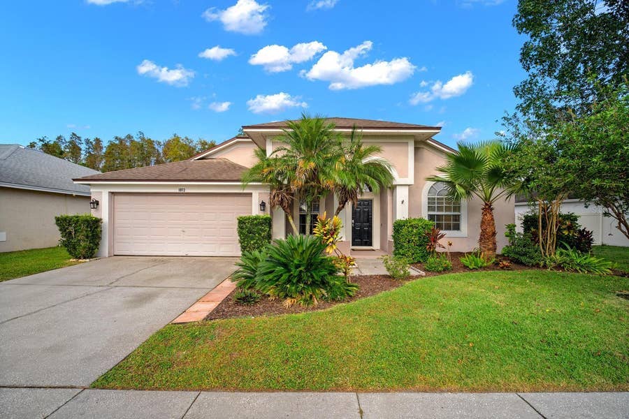 Property photo for Tampa, FL