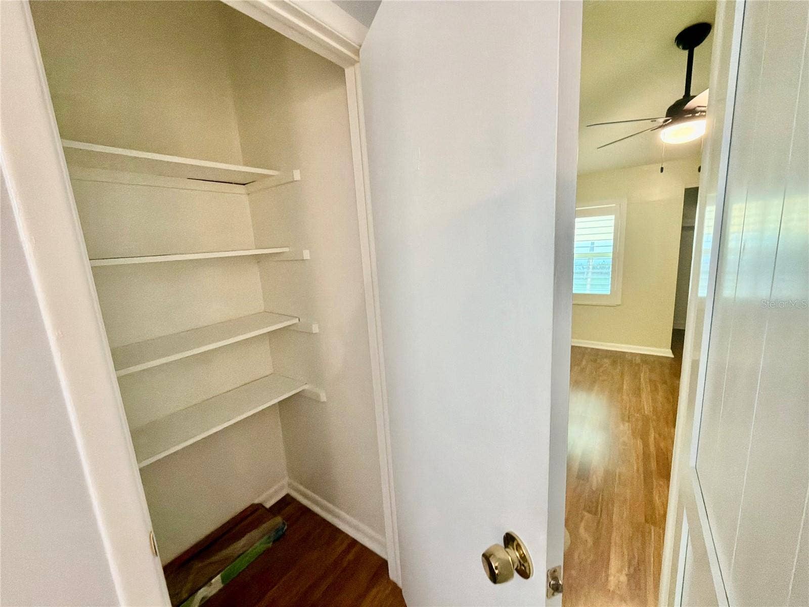 4517 W LA VILLA LANE, Tampa, FL 33611 Plenty of storage