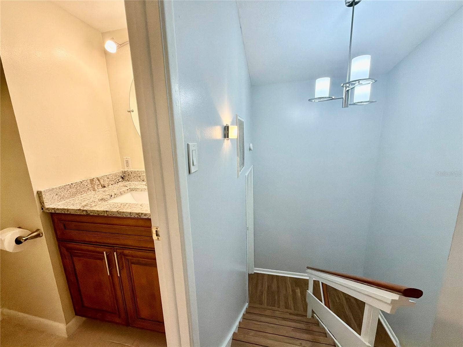 4517 W LA VILLA LANE, Tampa, FL 33611 4517 W LA VILLA LANE, Tampa, FL 33611