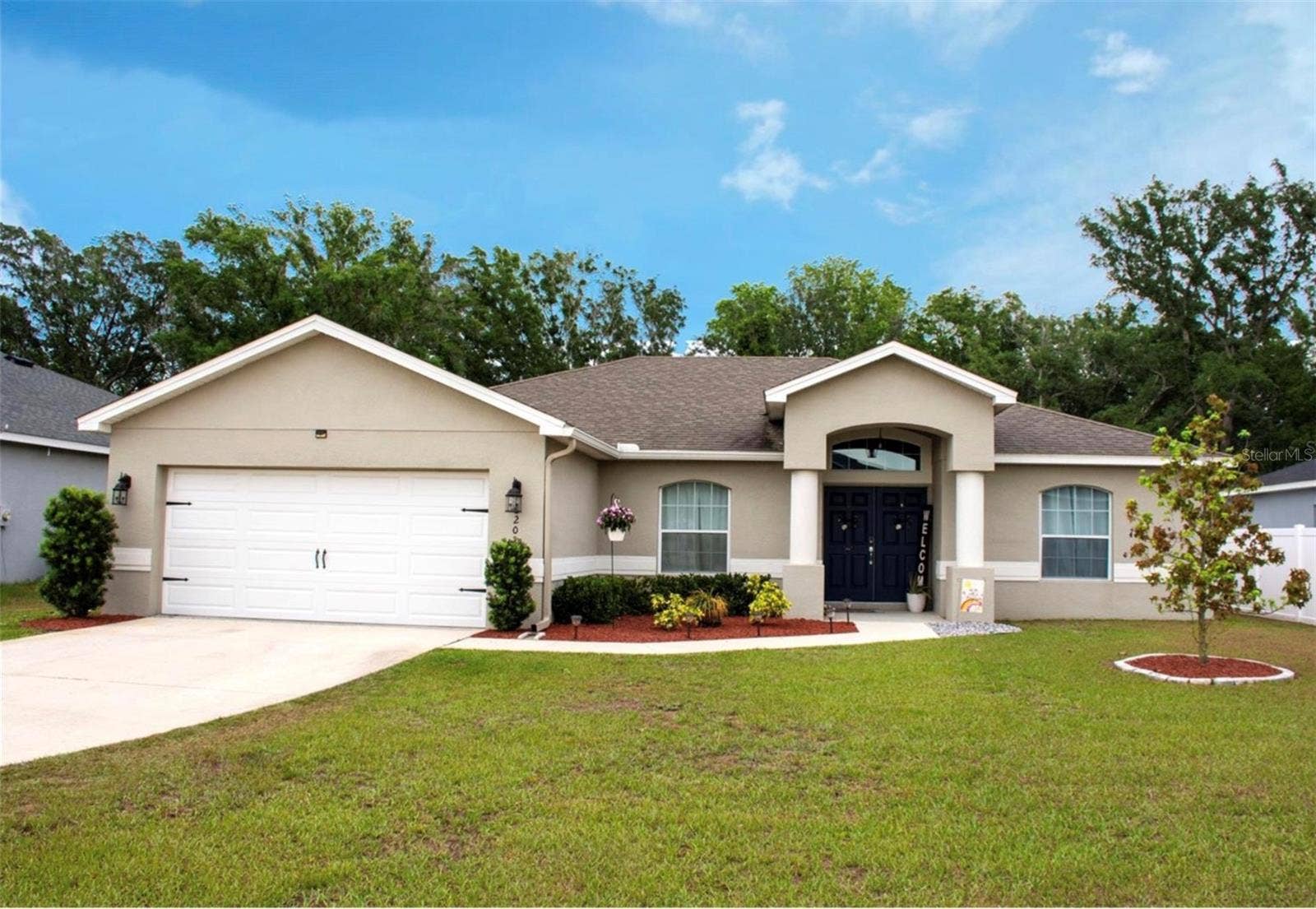 8202 WILDER LOOP, Lakeland, FL 33809 8202 WILDER LOOP, Lakeland, FL 33809