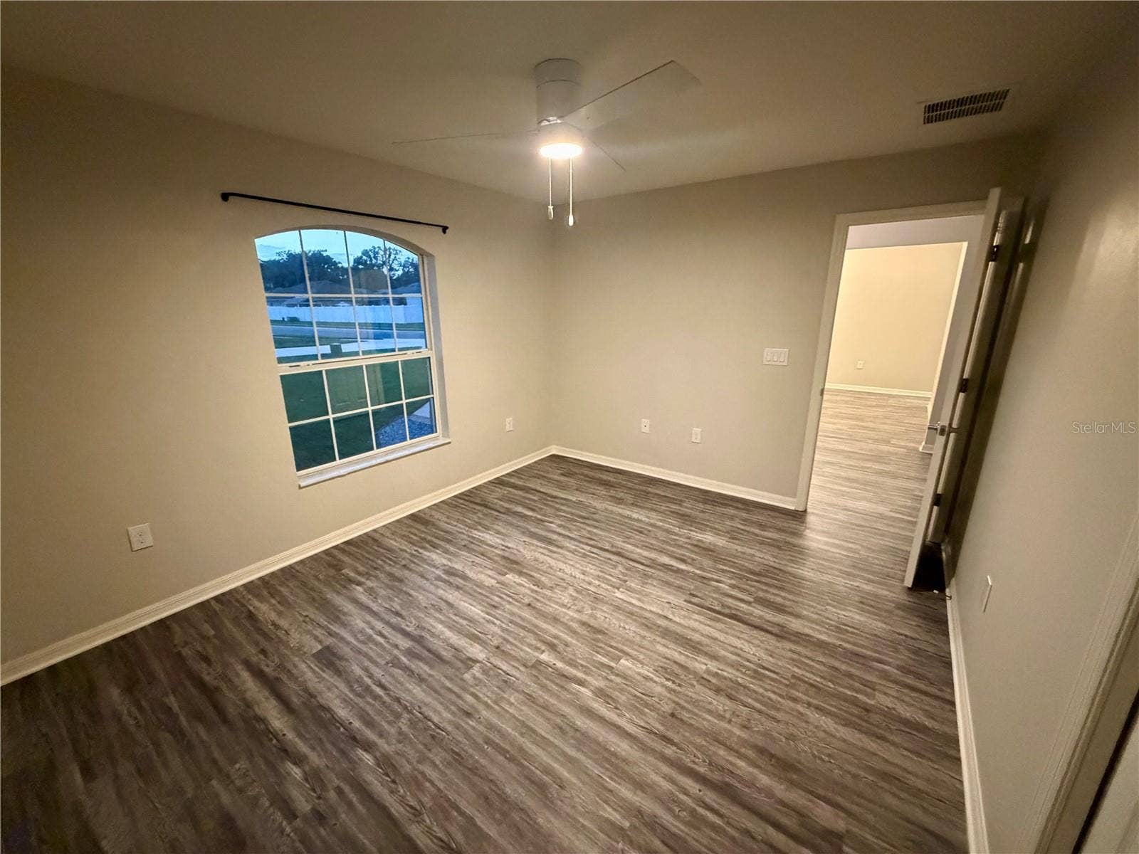 8202 WILDER LOOP, Lakeland, FL 33809 8202 WILDER LOOP, Lakeland, FL 33809