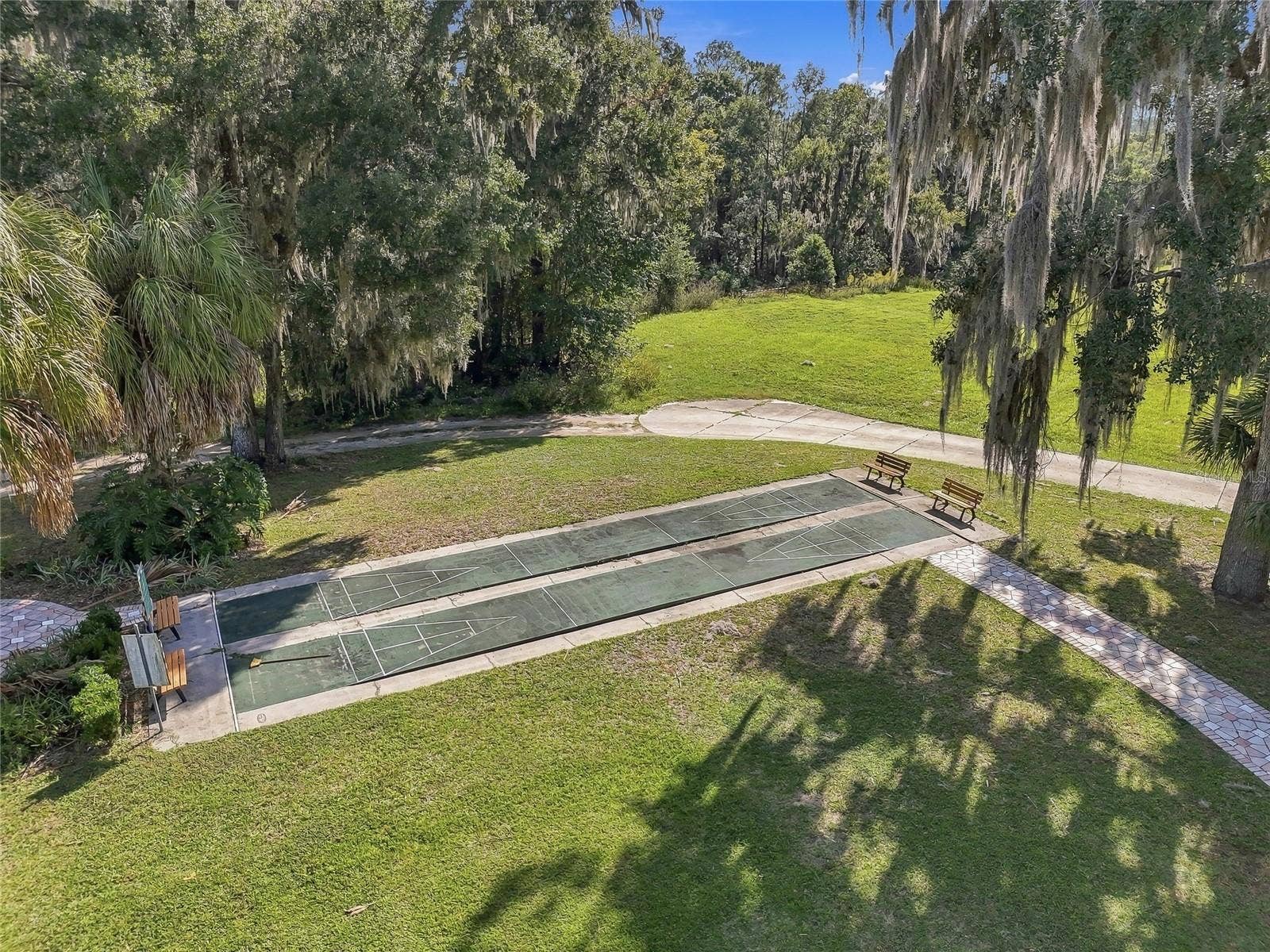 19480 SW 94TH STREET, Dunnellon, FL 34432 Community Bacce