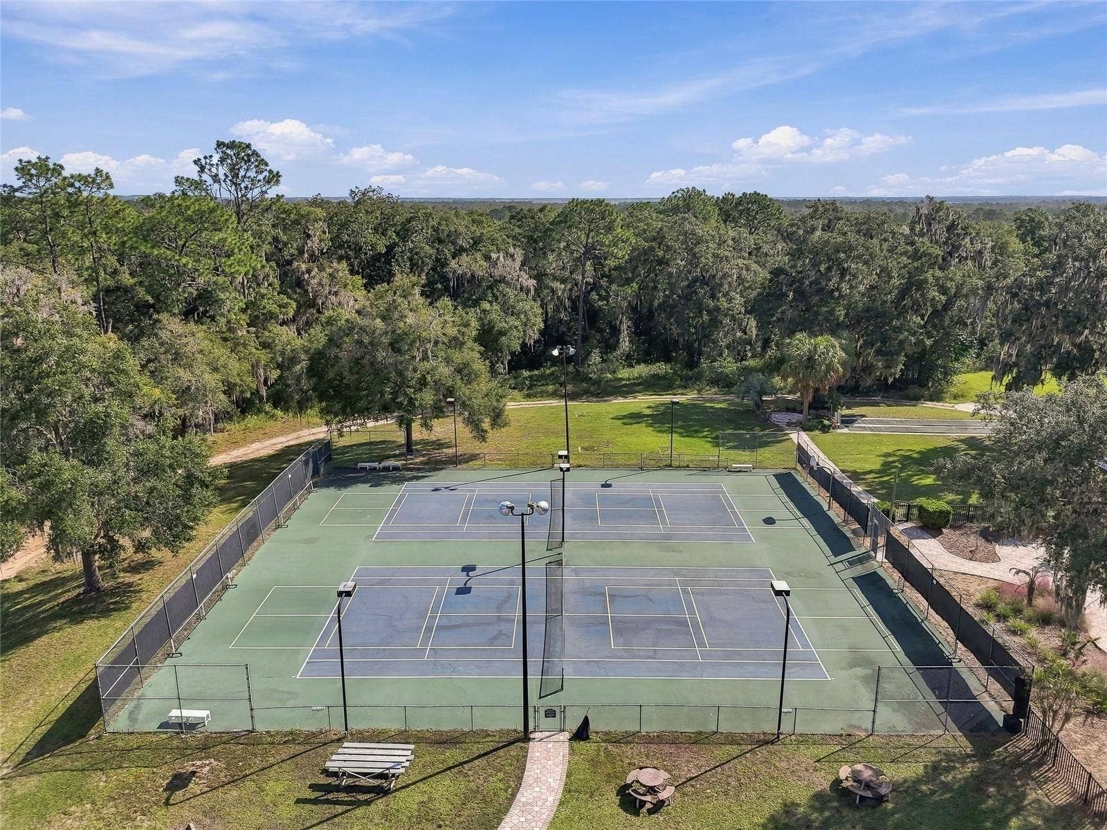 19480 SW 94TH STREET, Dunnellon, FL 34432 Community Tennis/Pickleball
