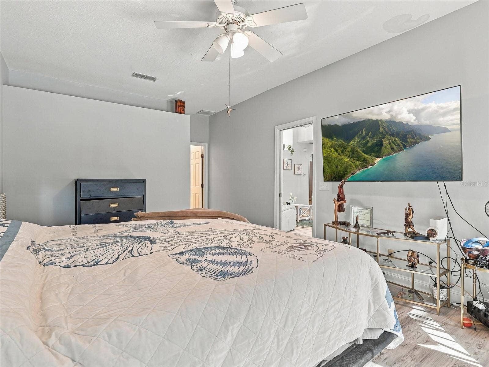 19480 SW 94TH STREET, Dunnellon, FL 34432 Master Bedroom