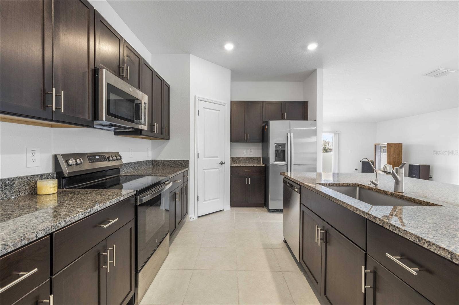 4357 FABULOUS FINCH LANE, Bartow, FL 33830 4357 FABULOUS FINCH LANE, Bartow, FL 33830