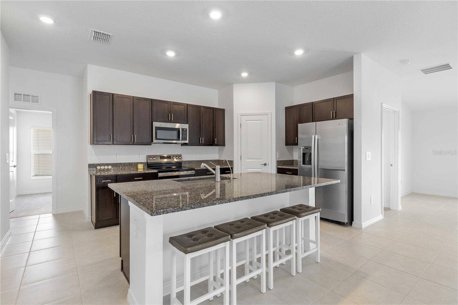 4357 FABULOUS FINCH LANE, Bartow, FL 33830 4357 FABULOUS FINCH LANE, Bartow, FL 33830