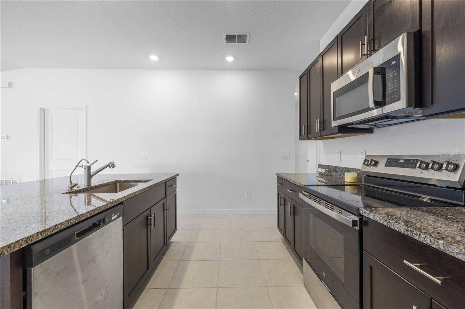 4357 FABULOUS FINCH LANE, Bartow, FL 33830 4357 FABULOUS FINCH LANE, Bartow, FL 33830