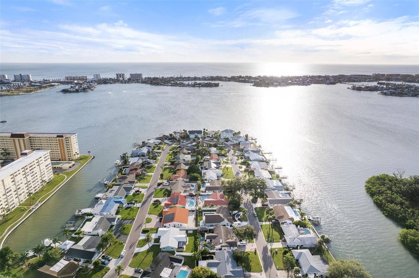 11450 48TH AVENUE N, St Petersburg, FL 33708