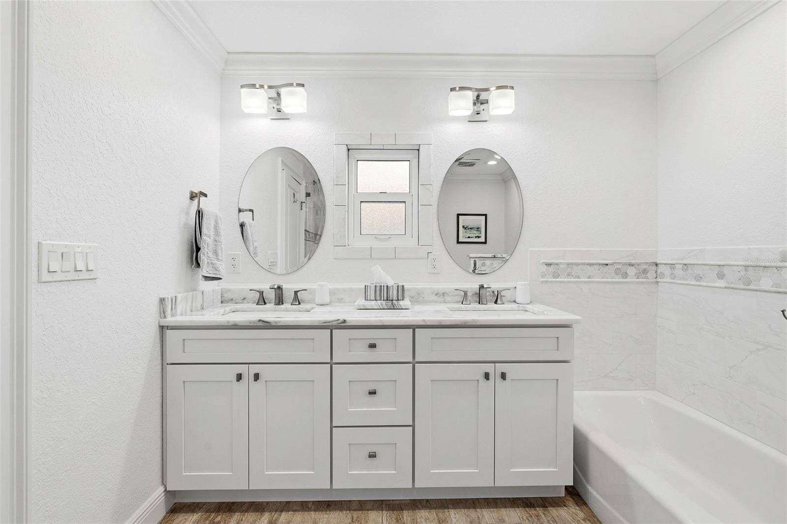 Primary vanity with dual sinks