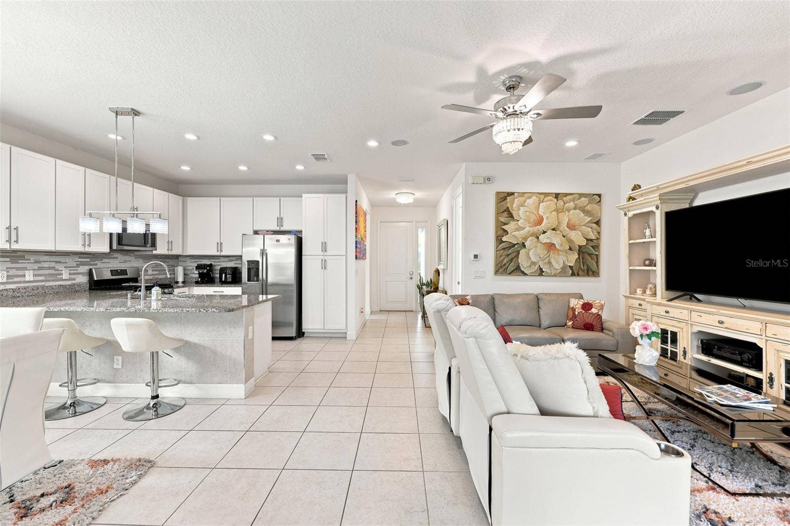 5124 HIGHLAND POINTE COURT, Wimauma, FL 33598 5124 HIGHLAND POINTE COURT, Wimauma, FL 33598